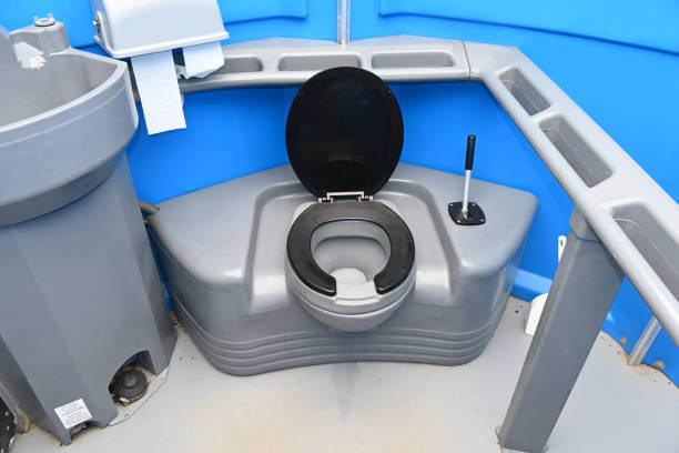 Best Luxury portable toilet rental  in Iceville, AL